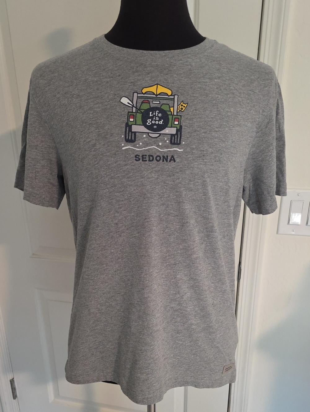 Life Is Good Gray Sedona Jeep Graphic Tee